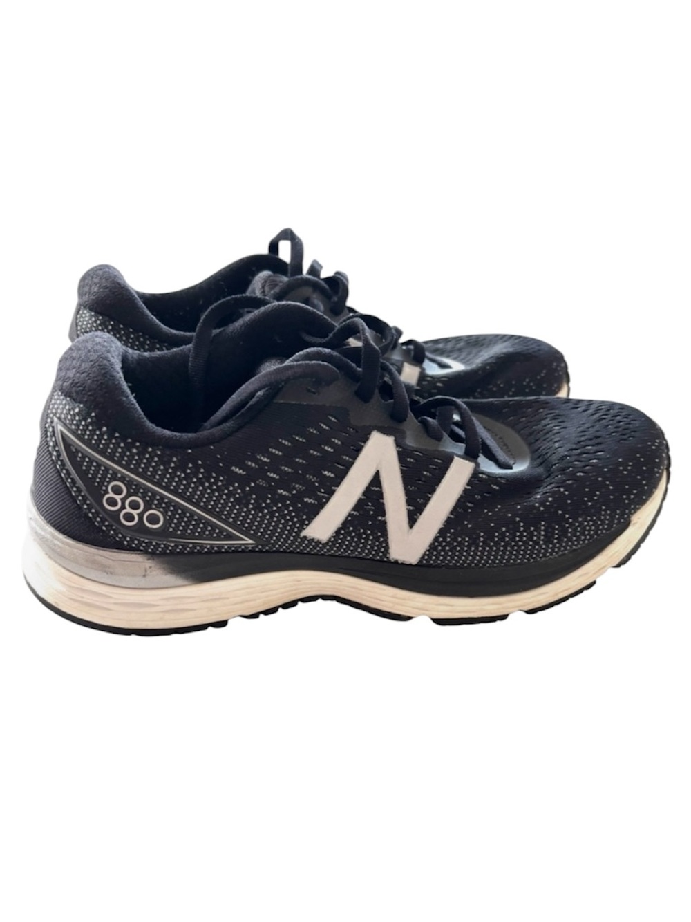 New Balance Black & White Women's 880 V9 Running Shoes Sneakers SZ 9 Worn 2X